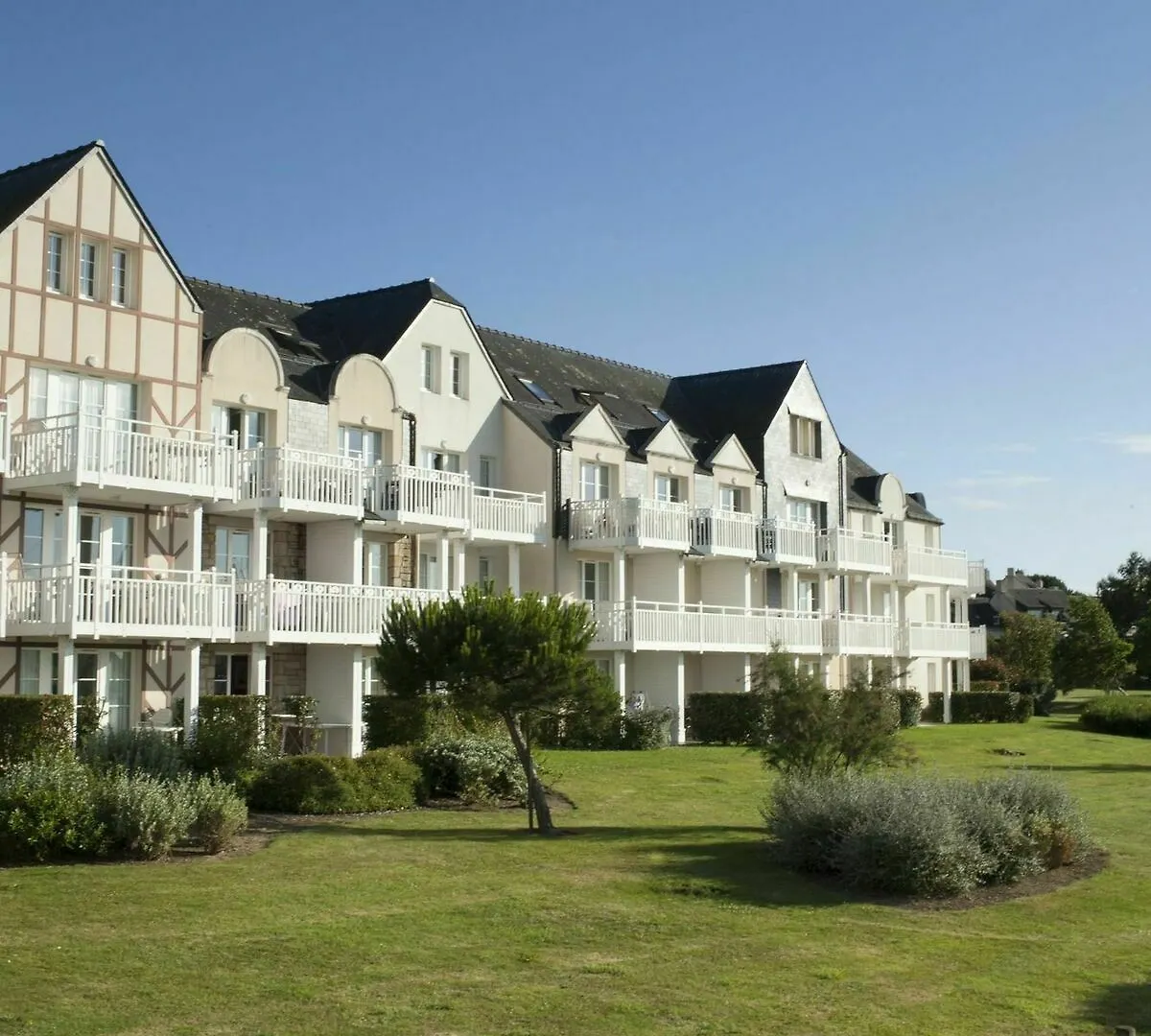 Residence Pierre & Vacances - Port Du Crouesty Arzon 0*,